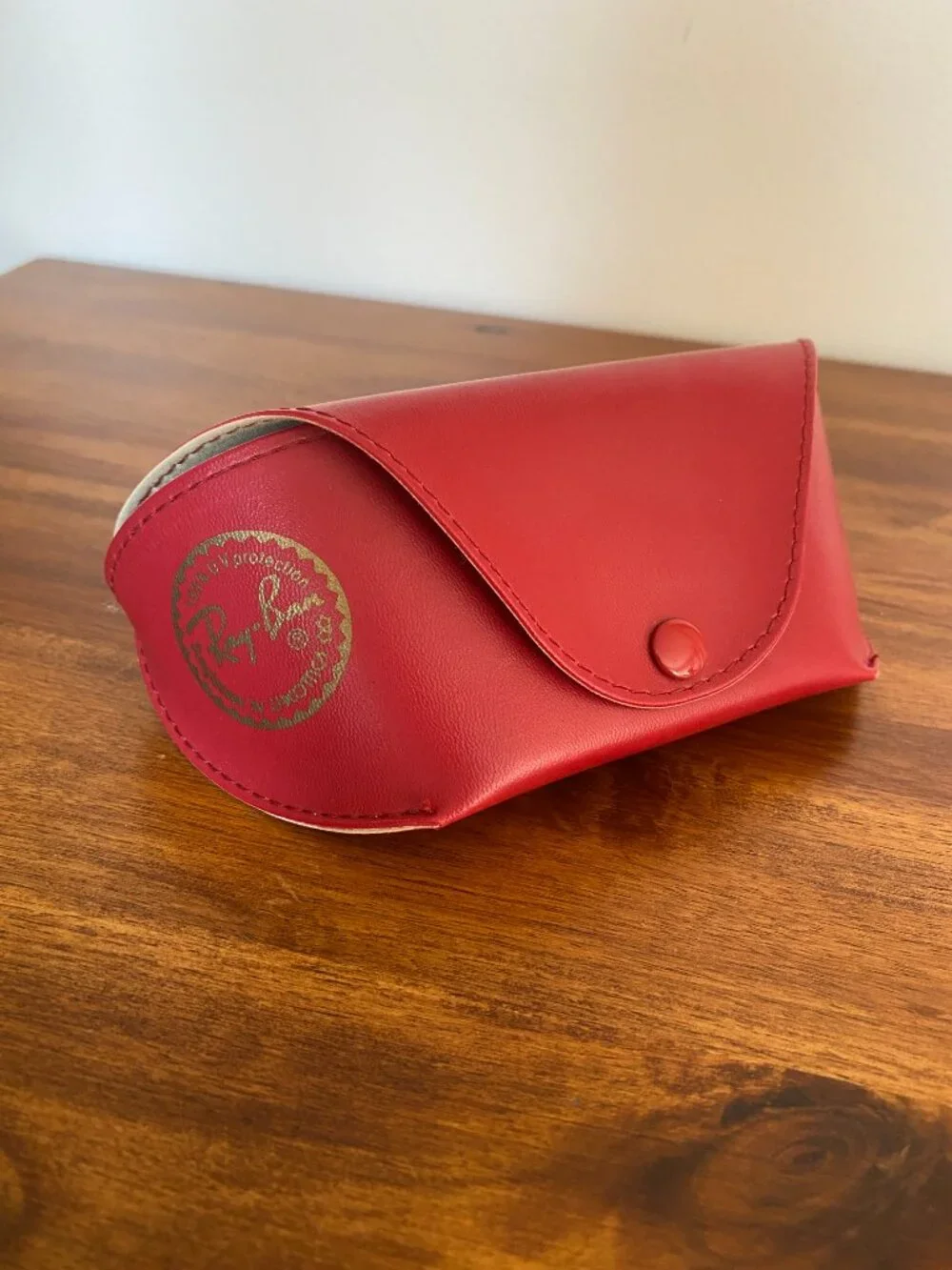 Ray-Ban smokey purple